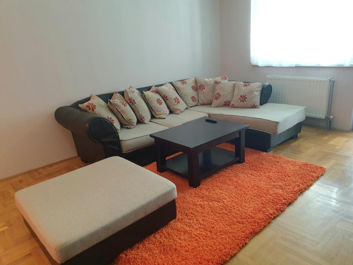 Apartman Mirage Sremska Mitrovica Exterior photo
